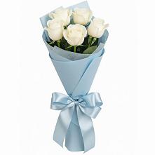 Букет 5 Белых роз Проуд в Вознесенском