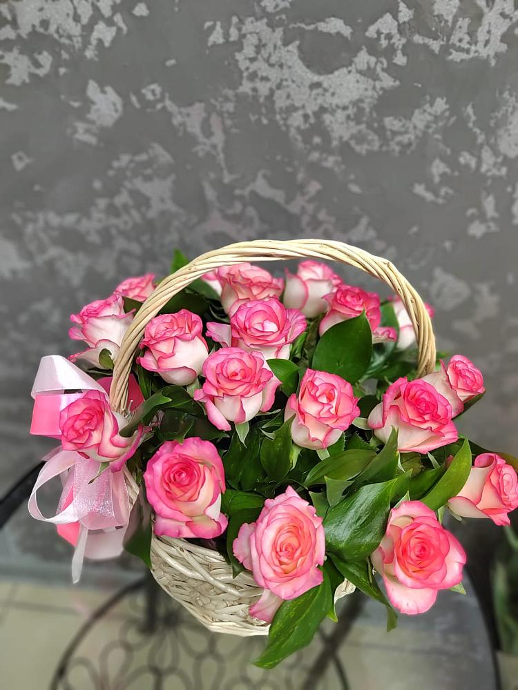 Цветочная композиция из Розы в корзине в Вознесенском