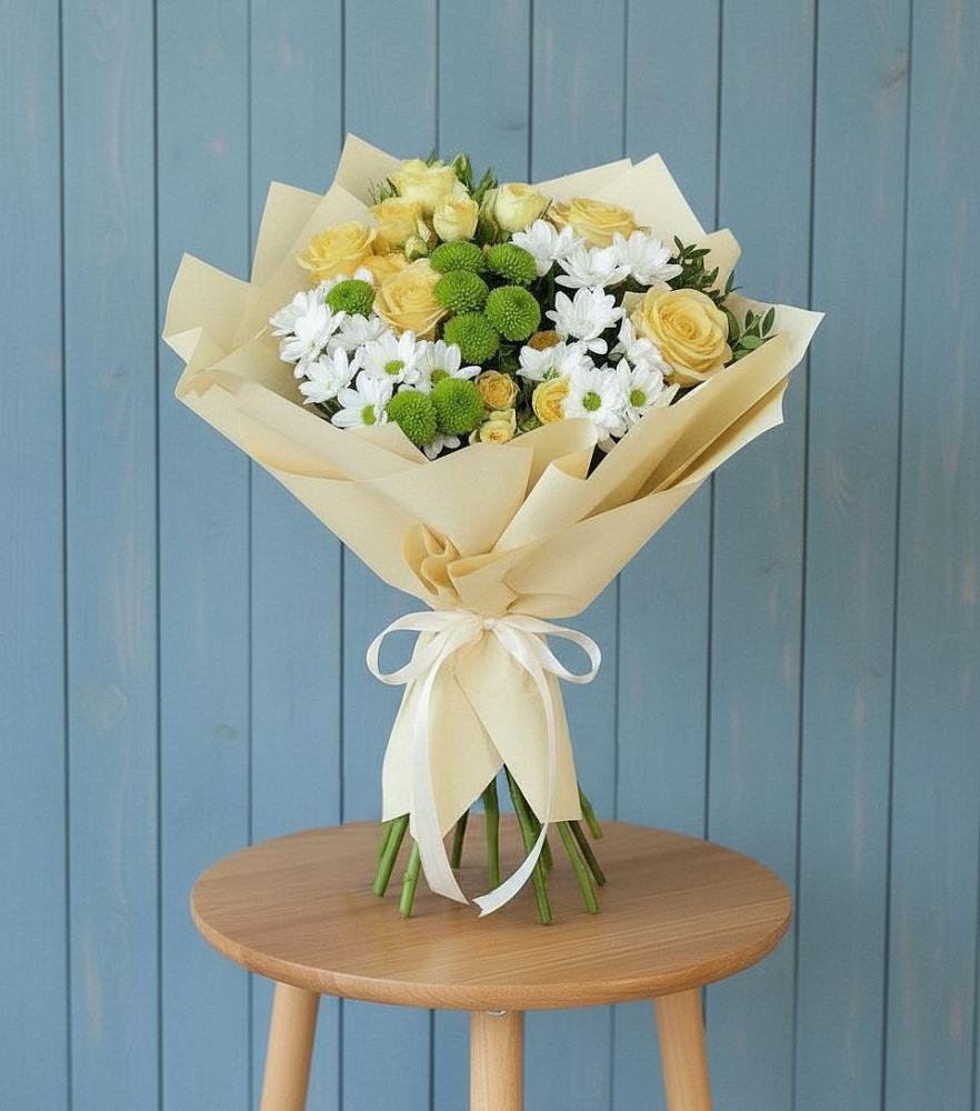 Букет цветов из: Хризантемы и Розы в Вознесенском