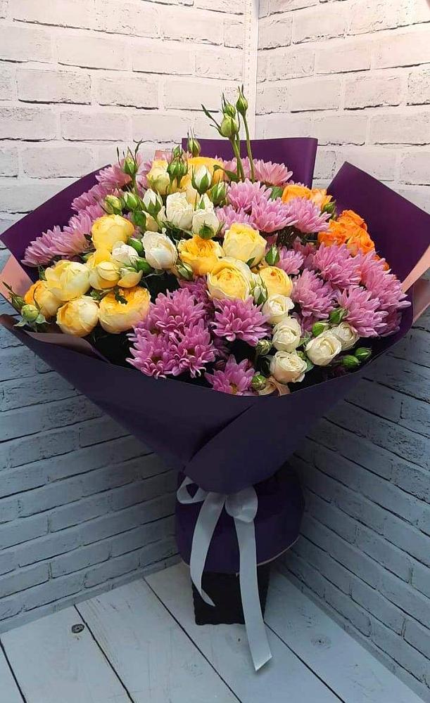 Букет цветов из: Хризантемы и Розы в Вознесенском
