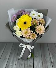 Букет цветов из:  Розы, Герберы и Хризантемы в Вознесенском