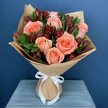 Букет цветов из:  Розы и Альстромерии в Вознесенском
