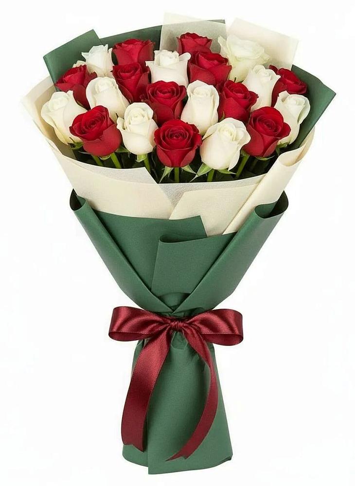Букет Микс из красных и белых роз в Вознесенском
