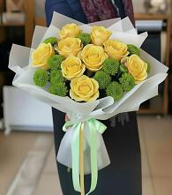 Букет цветов из:  Хризантемы и Розы в Вознесенском