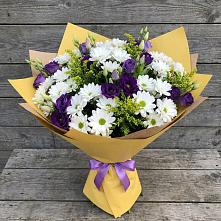 Букет цветов из:  Ирисы, Хризантемы и Ромашки #REPLACE_PRED# Вознесенском