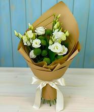 Букет цветов из:  Хризантемы и Лизиантусы в Вознесенском