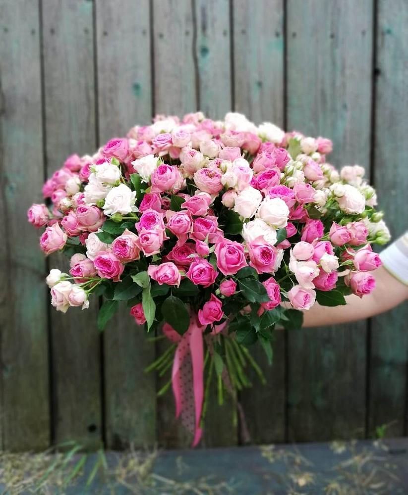 Букет Розовые кустовые розы Натали и Лав Лидия в Вознесенском