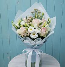 Букет цветов из:  Розы и Лизиантусы в Вознесенском